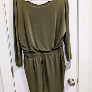 Chic Long Sleeve Olive Dress